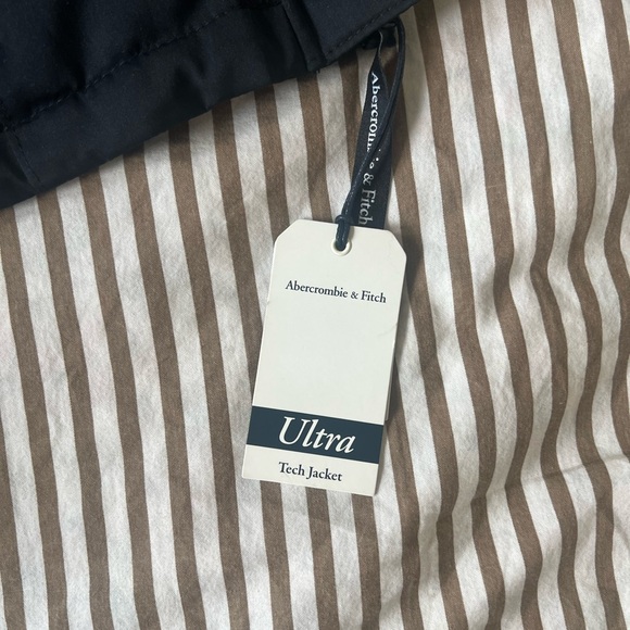 Abercrombie & Fitch Ultra Tech Jacket New - Picture 6 of 12